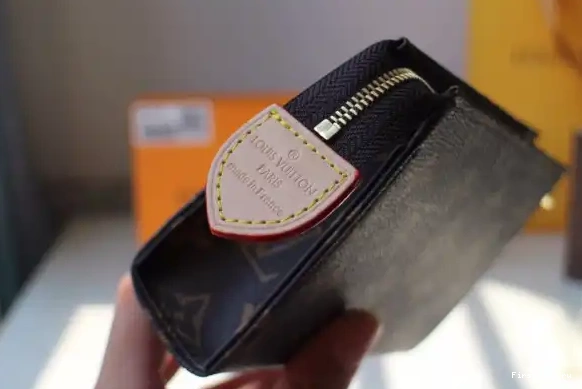 First bag ru 15 POUCH VUITTON TOILETRY LOUIS 0613